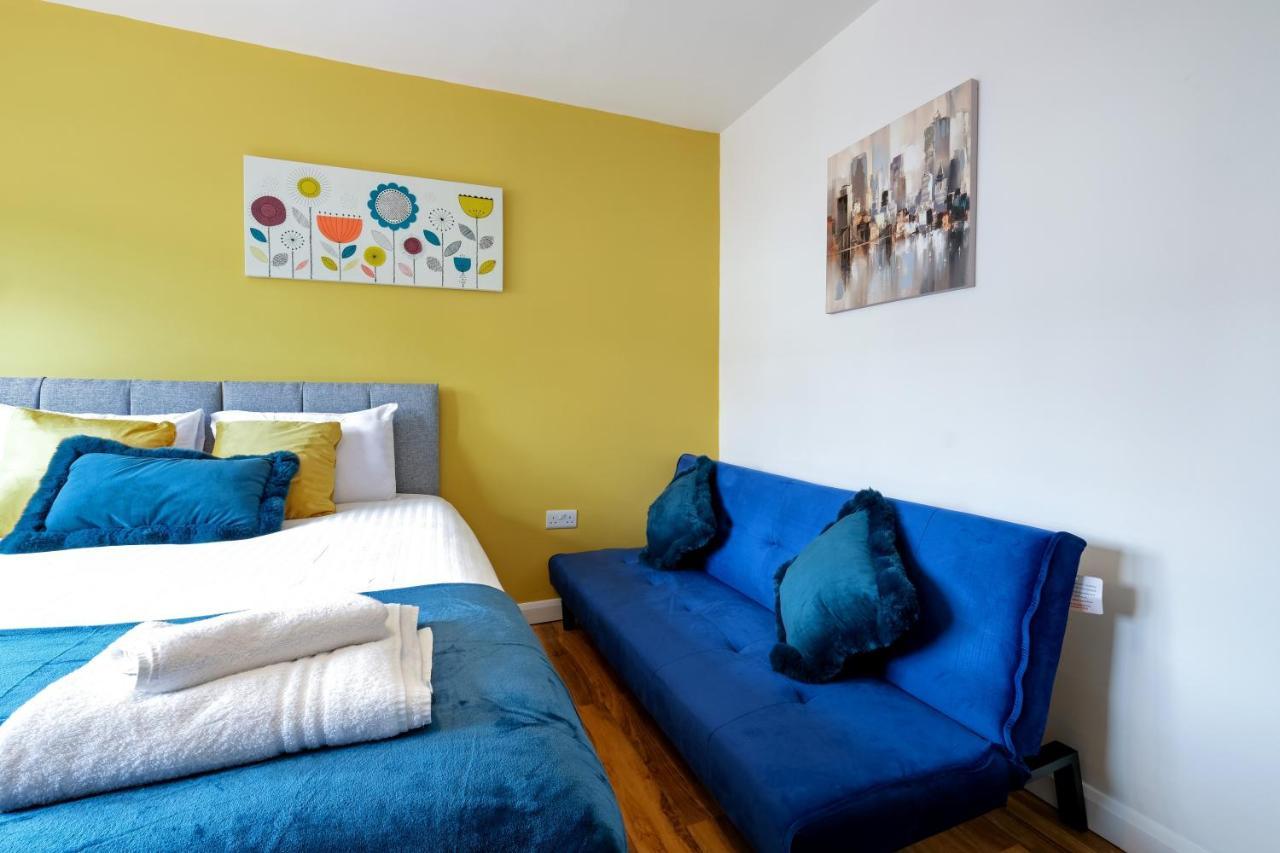 Fernbank Studios Sudbury Hill Harrow Self-Contained Studios With En-Suite Wembley Dış mekan fotoğraf